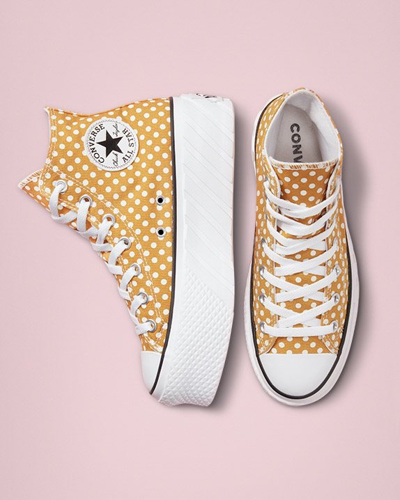 Converse Platform Sko Outlet Norge Chuck Taylor All Star Lift 2x Polka Dot Dame Gull Hvite Svarte